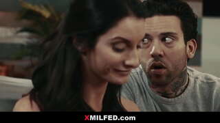 Կինն ու դետեկտիվ - ուրացող - XMILFED.com