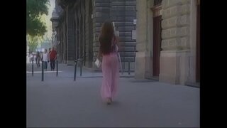 Vroče Blowjob v pisarni