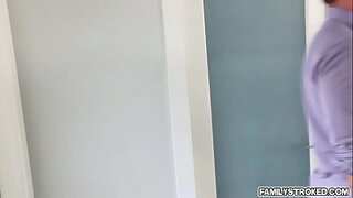 Tiffany Ватсон болон түүний Кайл fucked, хөхсөн, licked бие биенээ