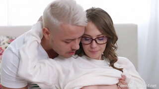 TeenMegaWorld-항문-천사